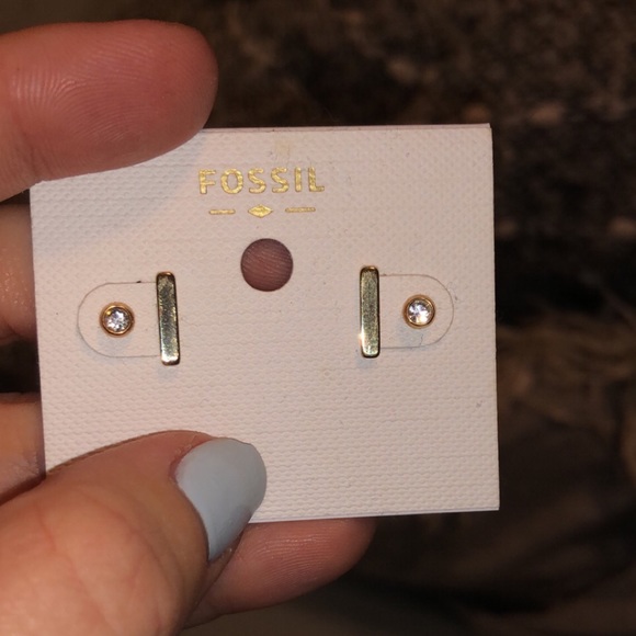 Fossil gold earrings - Picture 1 of 3